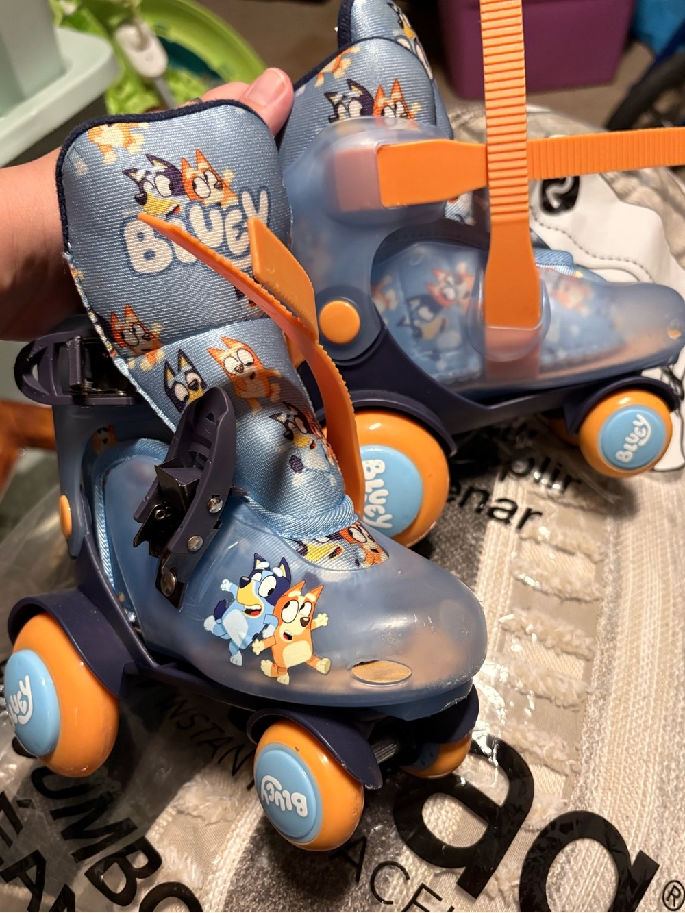 Bluey toddler skates